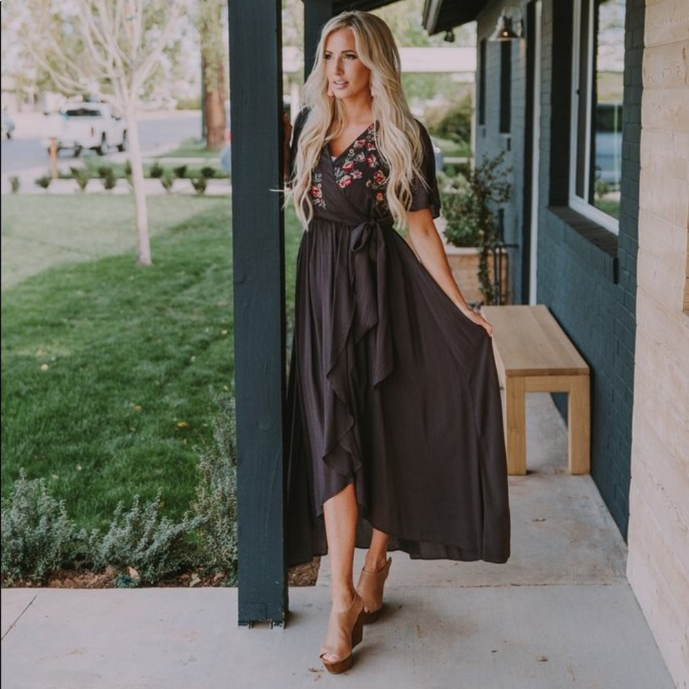 Wren & Ivory Damara Faux Wrap